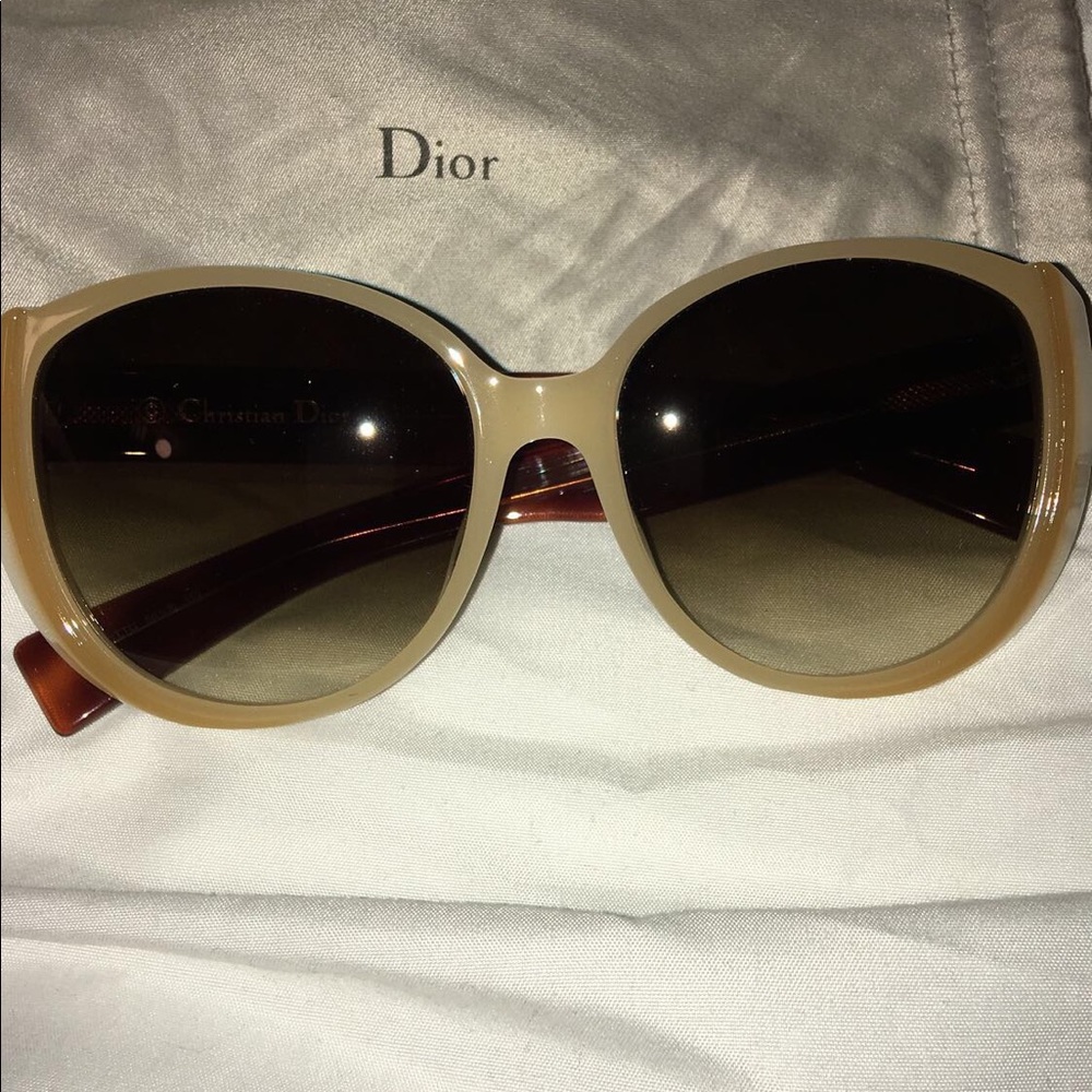 💯🇮🇹 Dior Sunglasses
